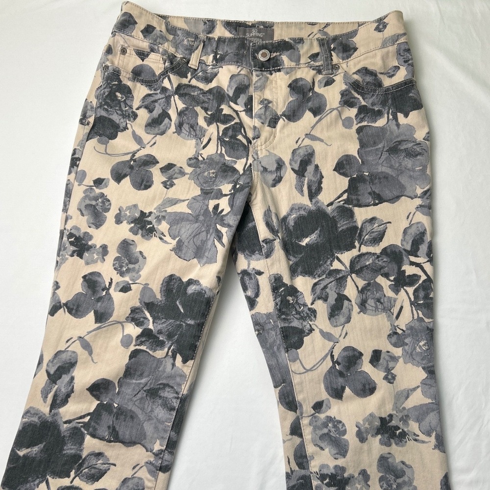 Chico's Straight Leg Jeans in Beige with Blue Floral Print